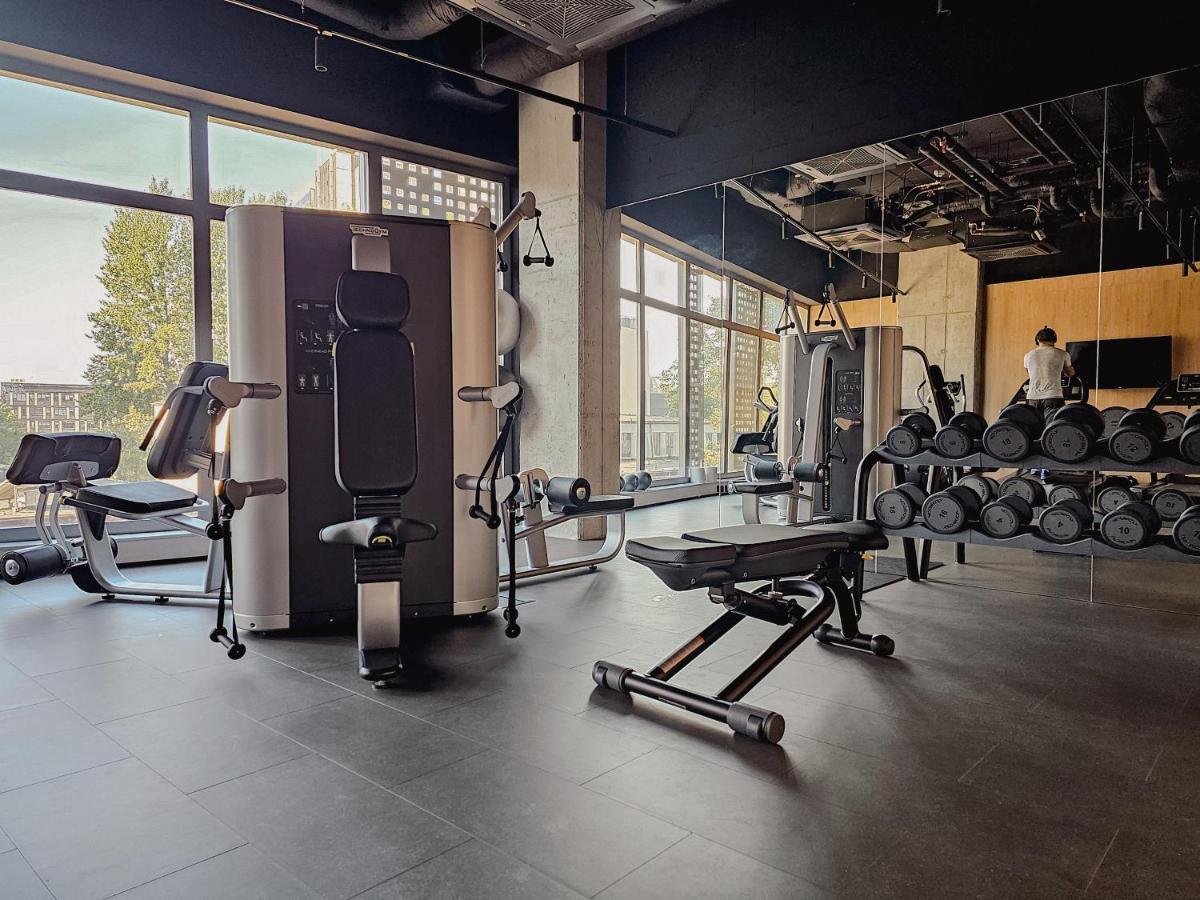 Urban Apartments Luxury Skyline Sokolska Towers 30A, 2 Free Garages, Gym & Sauna, Self Check-In كاتوفيتسه المظهر الخارجي الصورة
